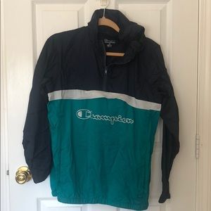 🌸 Champion Windbreaker🌸